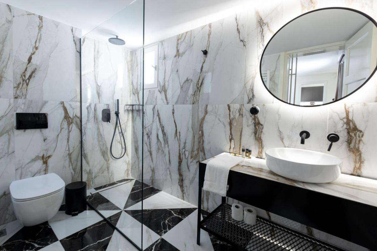 Meno Suite With Private Terrace - Jaccuzzi, Acropolis View Athens Luaran gambar