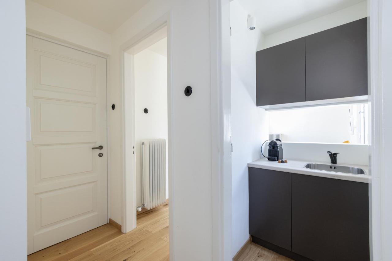 Meno Suite With Private Terrace - Jaccuzzi, Acropolis View Athens Luaran gambar